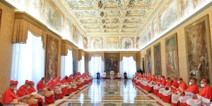 À Rome, le consistoire peu ordinaire du pape François