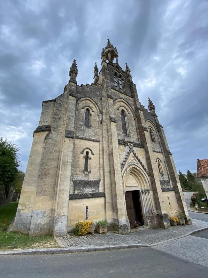 Eglise-Notre-Dame-de-Lorette-a-St-Michel-de-Lapujade-33-cID-BATIMENT-2.jpg