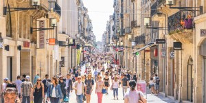 N’attendons pas que le monde passe