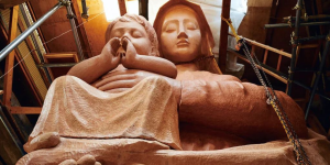 À Nagasaki, une Vierge Marie monumentale et émouvante