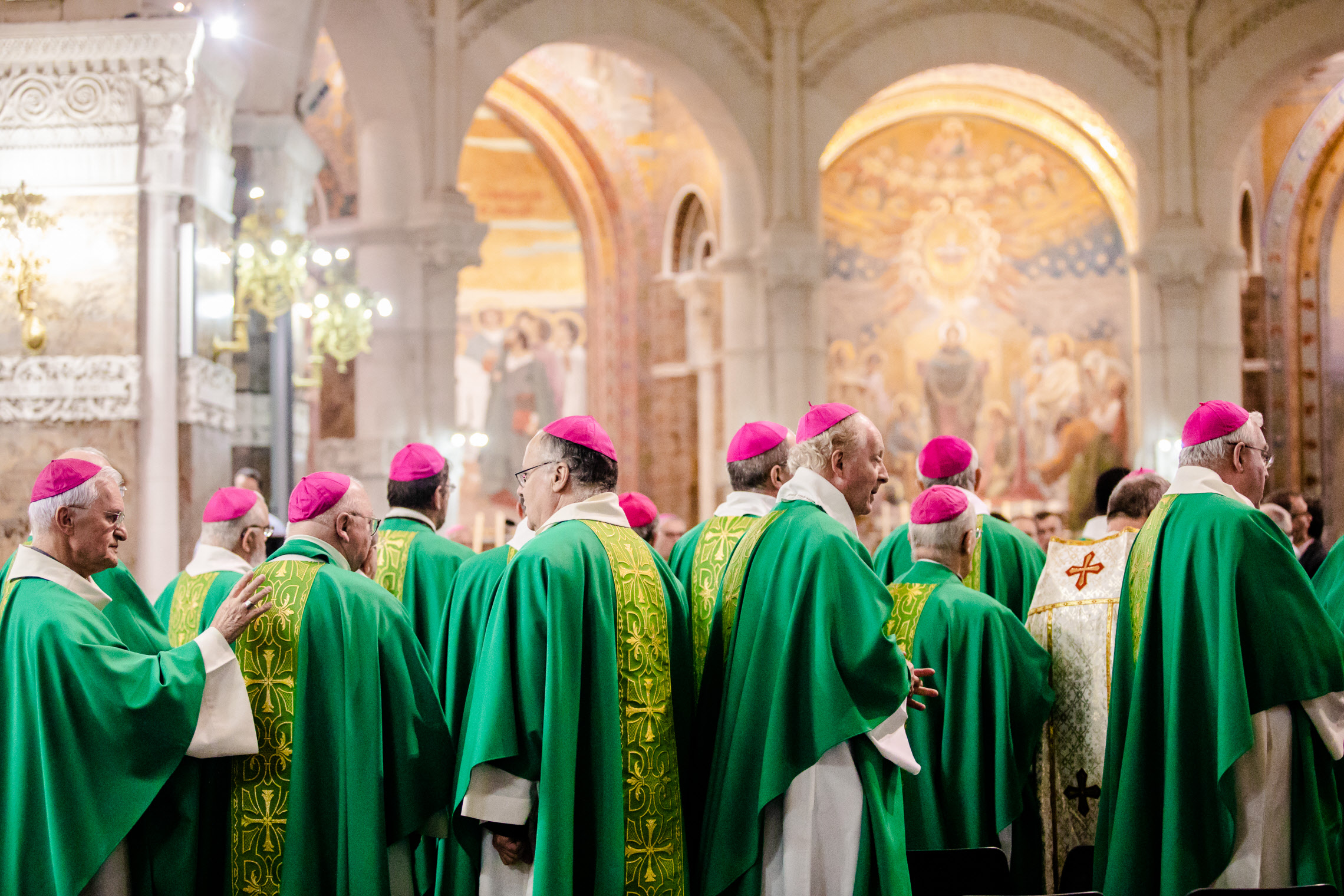 Évêque et cardinal quelles différences