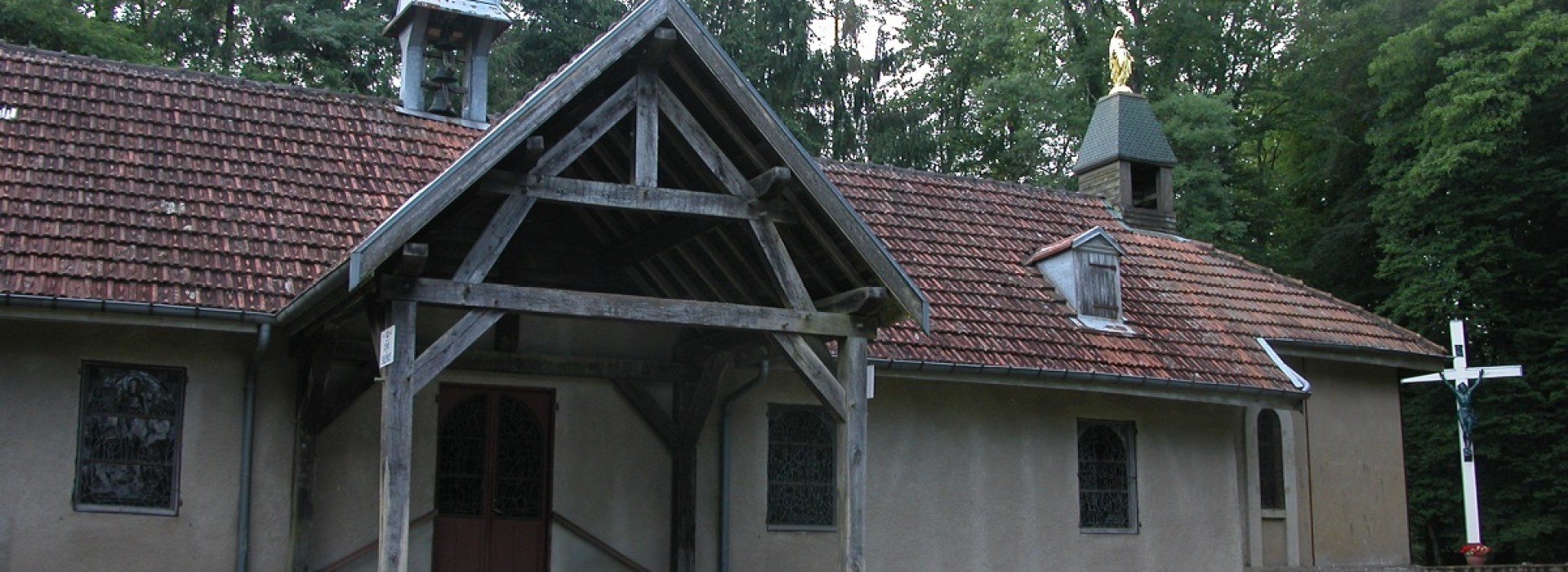 Chapelle-ND-des-Bois13MD-©-Jean-Francois-Feutriez