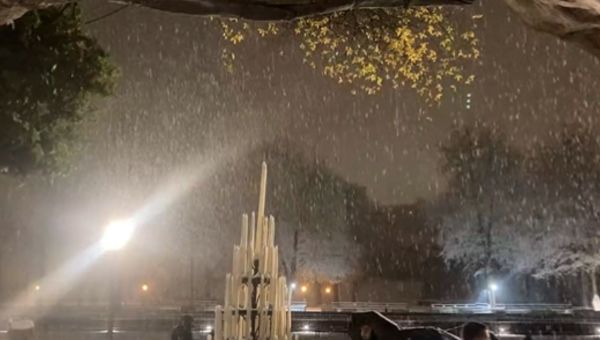 LOURDES, FRANCE, NEIGE