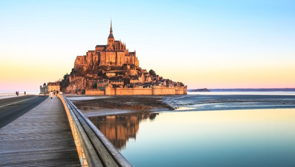 mont-saint-michel_594429560