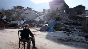 Zniszczenia po trzęsieniu ziemi w Turcji
