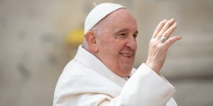 Le Pape devrait sortir de l&rsquo;hôpital samedi