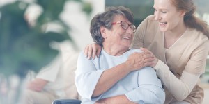En 2050, la France comptera 900.000 seniors en perte d’autonomie