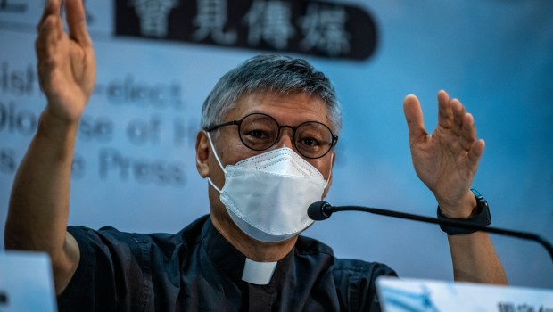 MGR-STEPHEN-CHOW-AFP-075_yuen-hongkong210518_np9n5.jpg