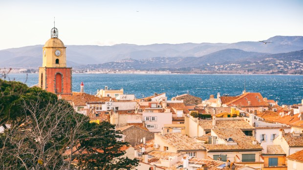 SAINT-TROPEZ-shutterstock_1024015333.jpg