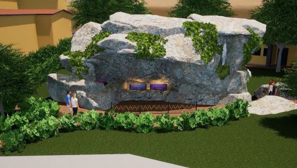 réplique de la grotte de Lourdes