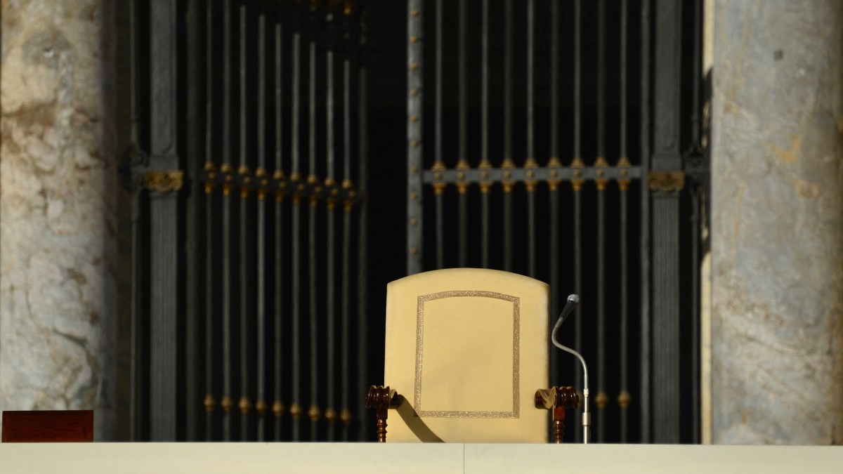 SIT-VATICAN-PLACE-SAINT-PIERRE-AFP-000_DV1426306.jpg