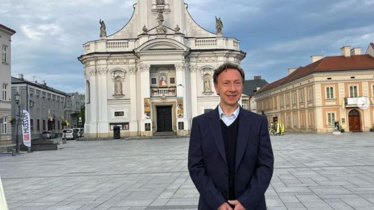 STEPHANE-BERN-CAPTURE-INSTAGRAM.jpg