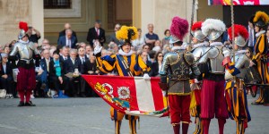 [EN IMAGES] Les nouveaux Gardes suisses ont prêté serment au Pape
