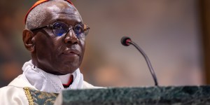 Léon XIV envoie le cardinal Sarah en mission en Bretagne cet été