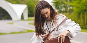 [VIDÉO] « Le secret de la Bible dans le sac à main »