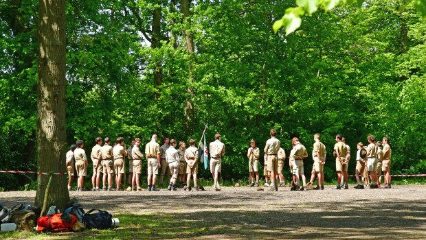 RASSEMBLENT-SCOUT-shutterstock_1132338266.jpg