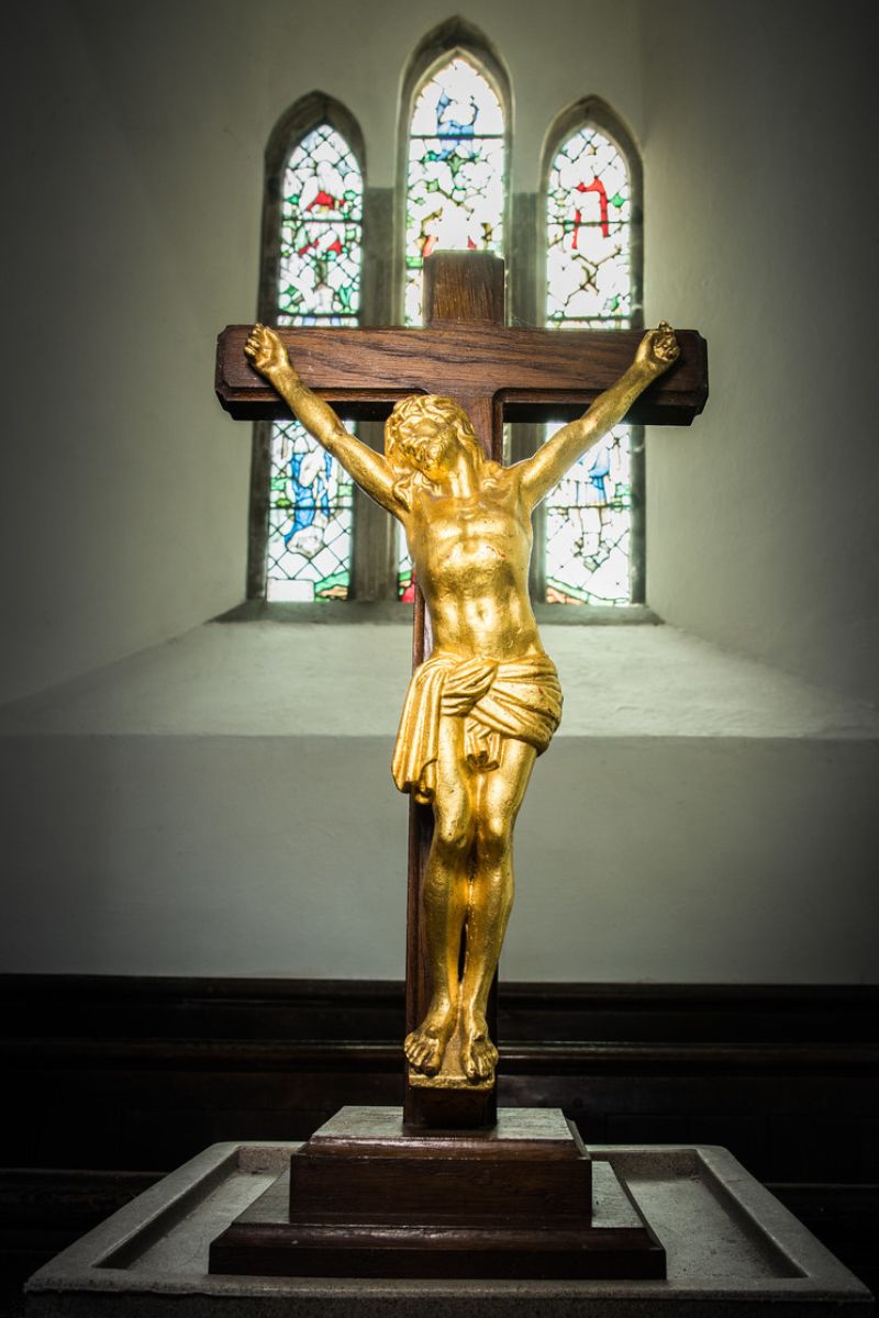 crucifix-doingt-flamicourt.jpg