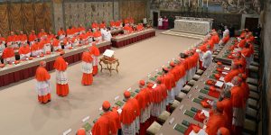 Conclave : le nom des sept cardinaux &#8216;papabile&#8217; qui reviennent le plus souvent
