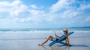 vacation phone summer Shutterstock