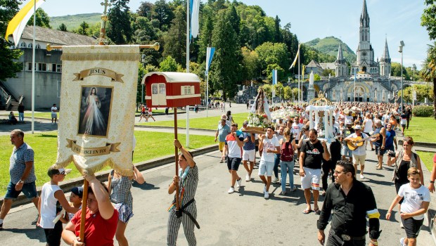 Le Pèlerinage des Gens du voyage Lourdes