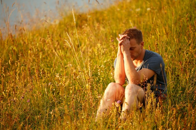 La nécessité de vivre des moments de solitude dans la prière PRIERE-HOMME-NATURE-GODONG-FR492453A