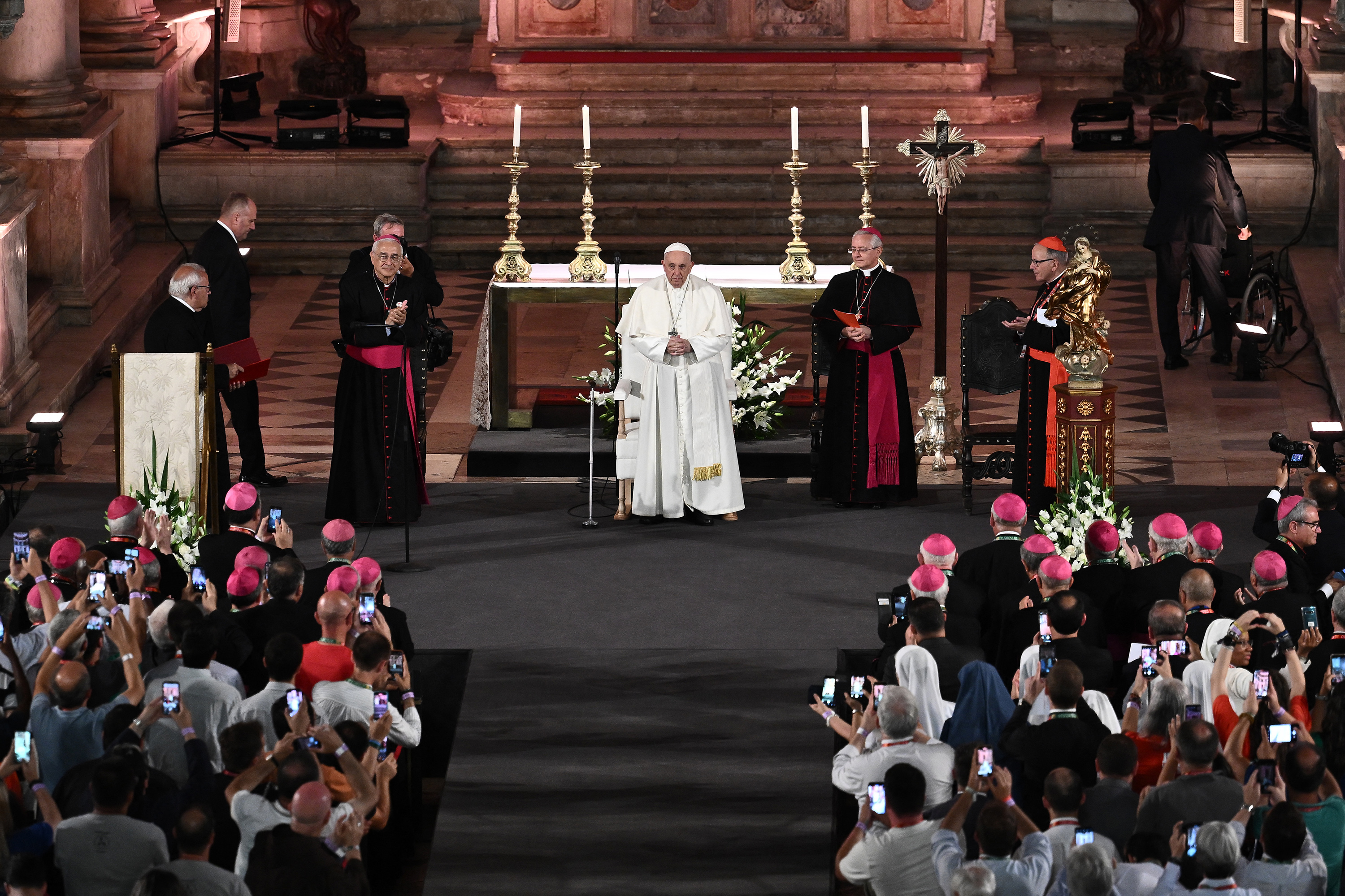 JMJ : François, un pape au milieu des jeunes