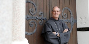 Le futur cardinal Bustillo, l&rsquo;évêque de Corse qui plaît au pape François
