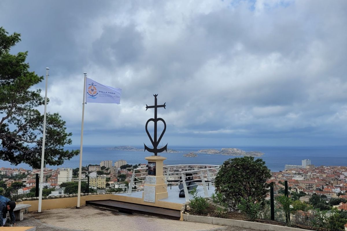 Monuments aux disparus en mer Marseille
