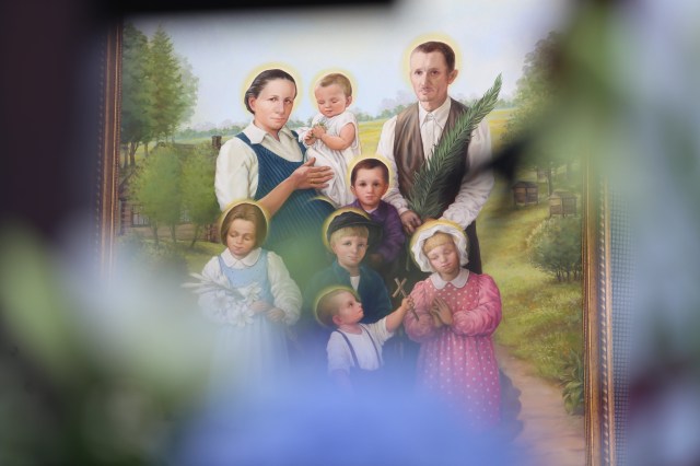 Abattue par les nazis, une famille polonaise de sept enfants béatifiée le 10 septembre 2023 dernier. Beatyfikacja-rodziny-ulmow-episkopat-29