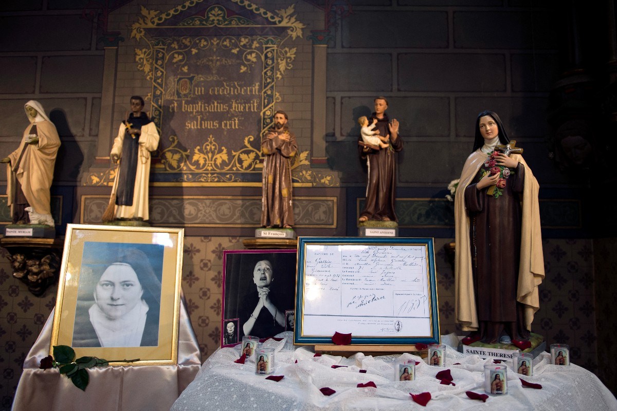 PIAF-BELLEVILLE-THERESE-LISIEUX.jpg