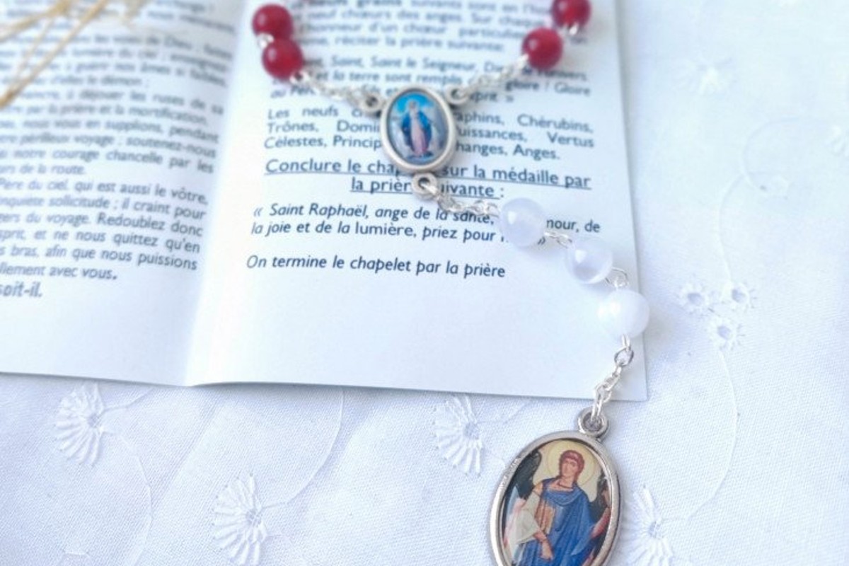 Hommage et prière au Saint Archange Raphaël dans la maladie et autre... Chapelet-saint-raphael