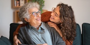 Six excellentes raisons de passer du temps avec les personnes âgées