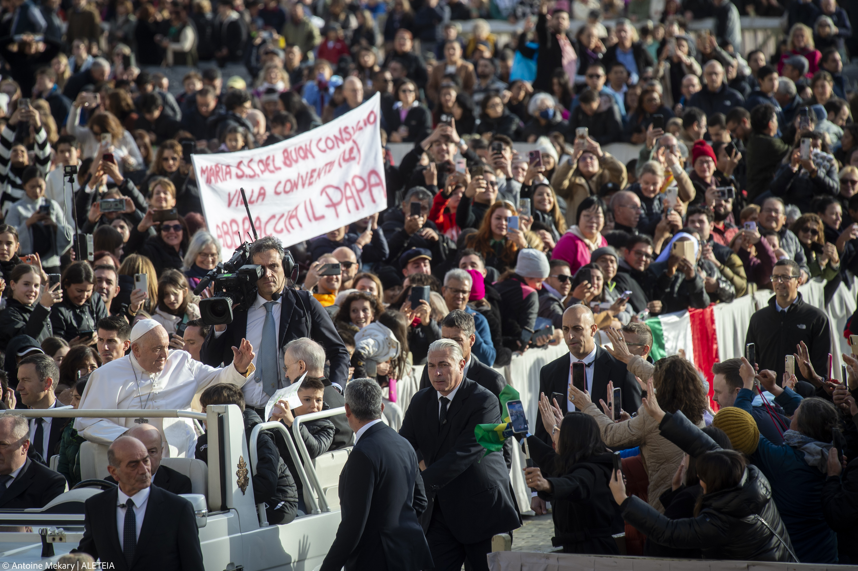 Audience générale du 22 novembre 2023
