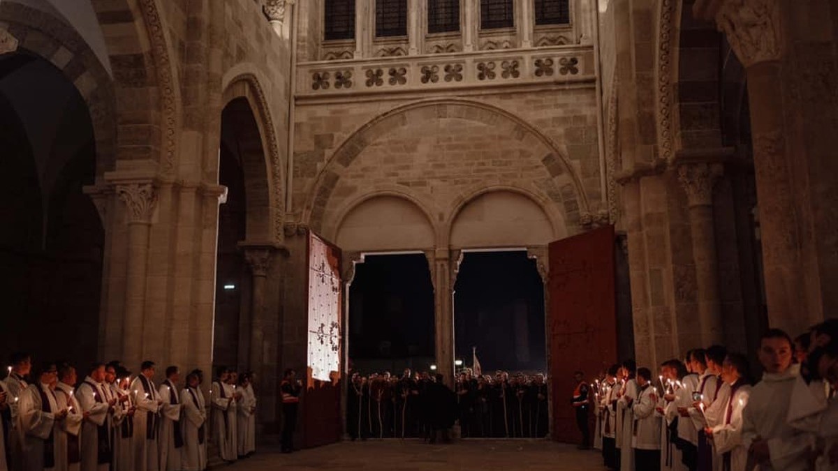 SCOUTS-ROUTIERS-VEZELAY