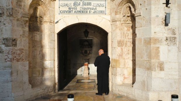 Jérusalem, chrétiens, Église arménienne; Terre sainte
