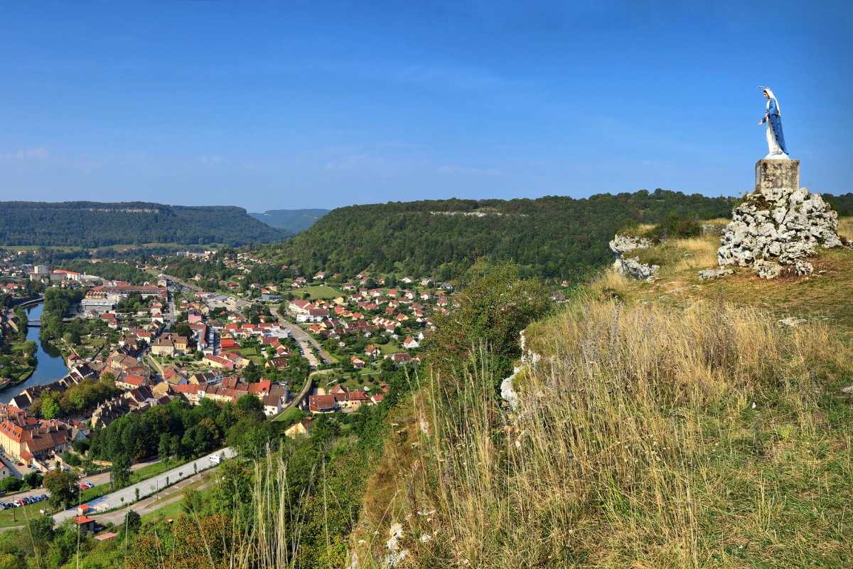 Les dix plus belles vues que domine la Vierge Marie en France