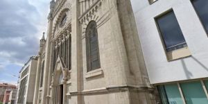 Lyon : 40 jeunes migrants occupent provisoirement une église