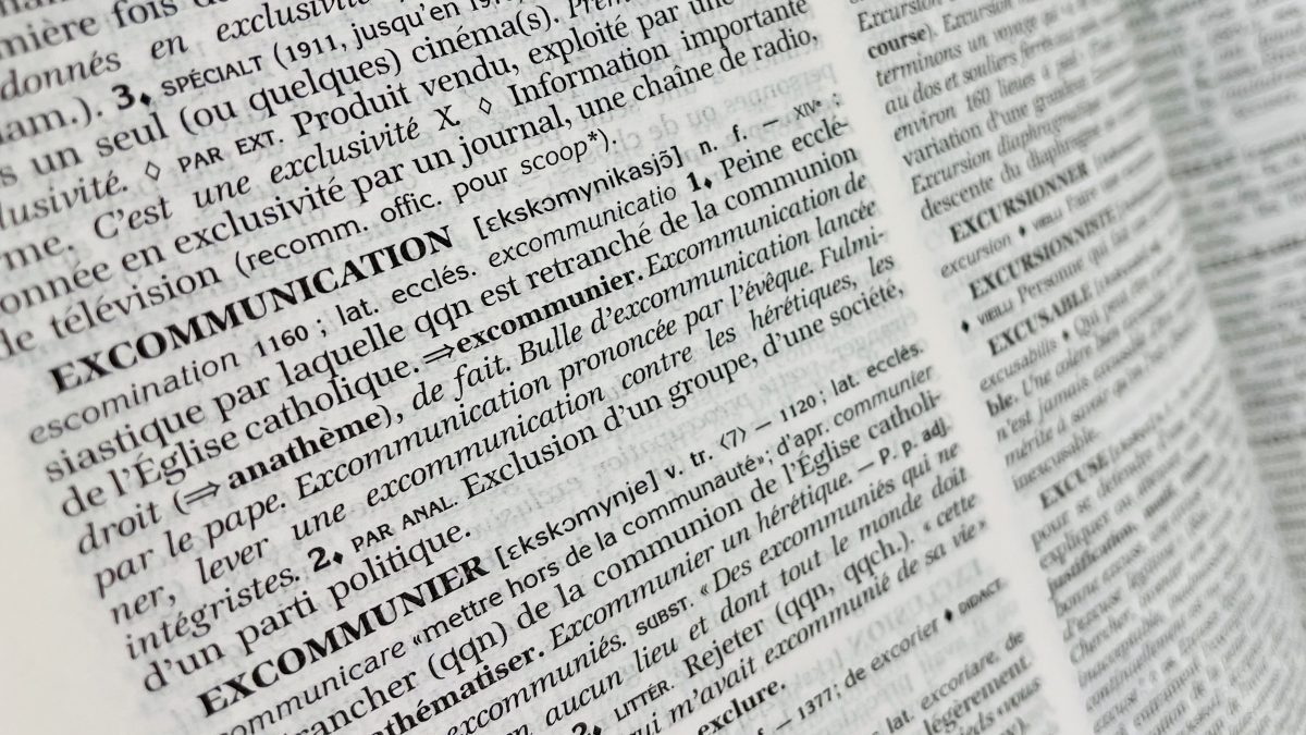 Dictionnaire-excommunication-e1704879043369.jpg