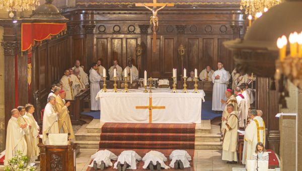 ordinations, prêtre, diacre, Fréjus-Toulon