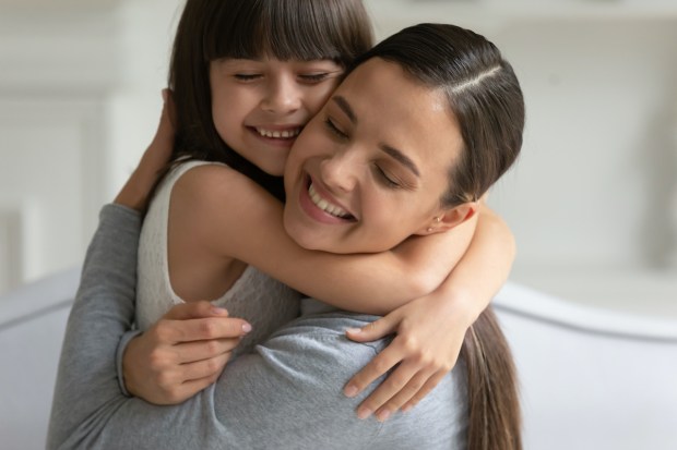 Mom-hugging-her-daughter