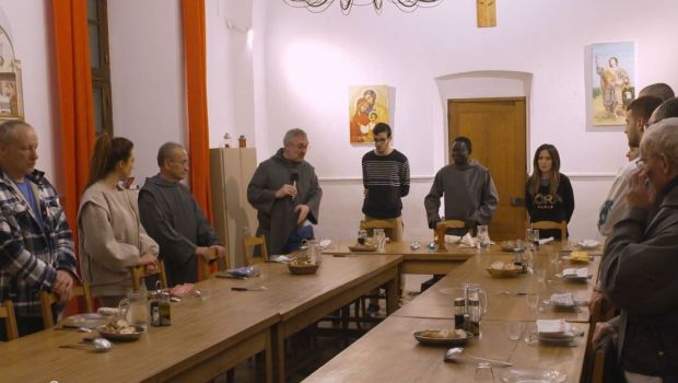 bienvenue au monastère, partage, deéjeuner,