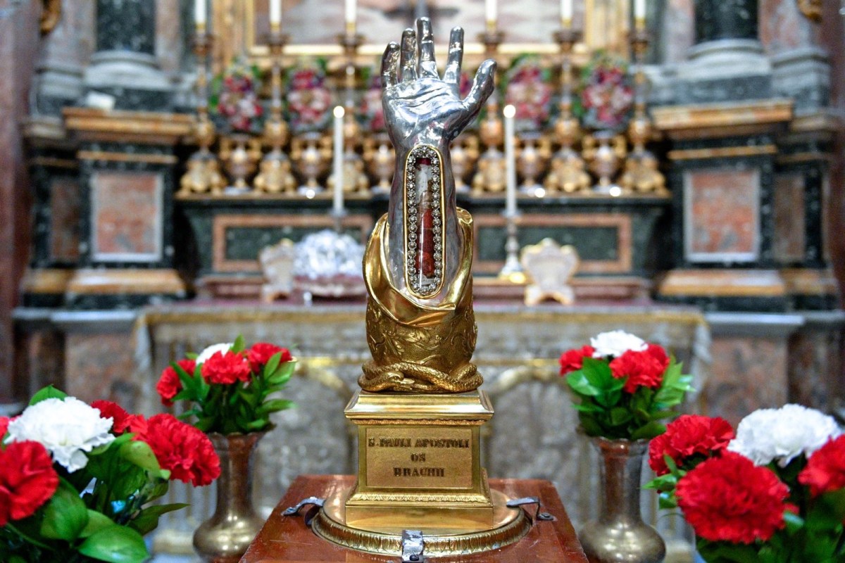 Saint-Pauls-wrist-relic-Saint-Pauls-Shipwreck-Church-Valletta-�-Courtesy-of-the-Archdiocese-of-Malta.-Photo-by-Ian-Noel-Pace