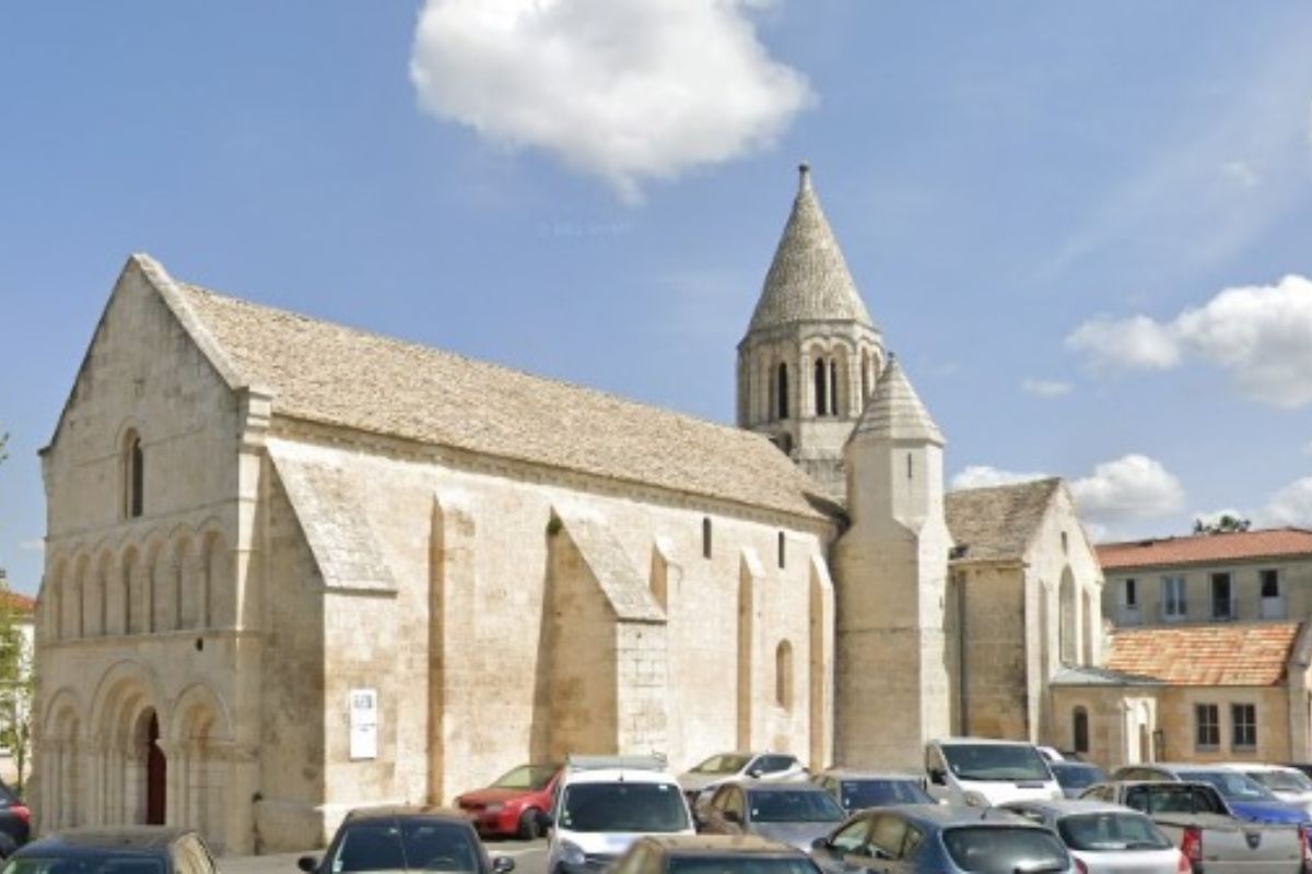 Satanisme ? Consternation après le vol des hosties dans une église près de Rouen (France) Saint-jb-la-couronne