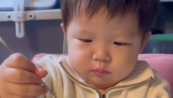 Benedicite-d-un-petit-coreen-credit-ourspringday