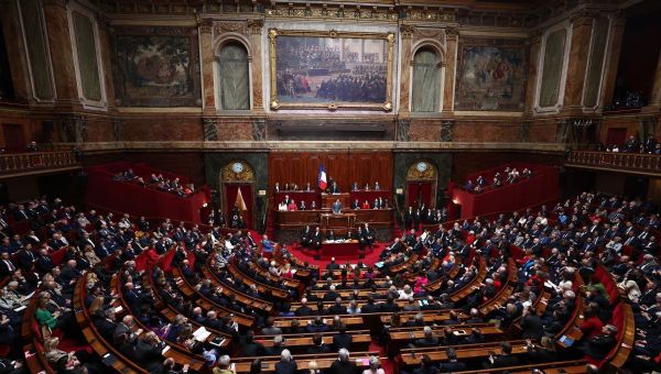 France, avortement, IVG, Parlement, loi