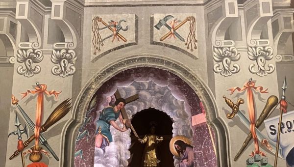 Monument-Estoher-detail