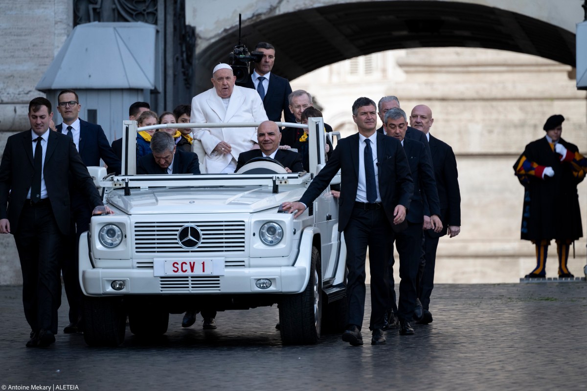 L’audience générale du 6 mars 2024 en images