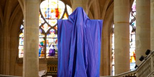 Le Samedi saint, immersion dans le scandale de la mort