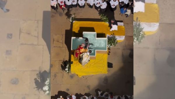 Baptême par immersion