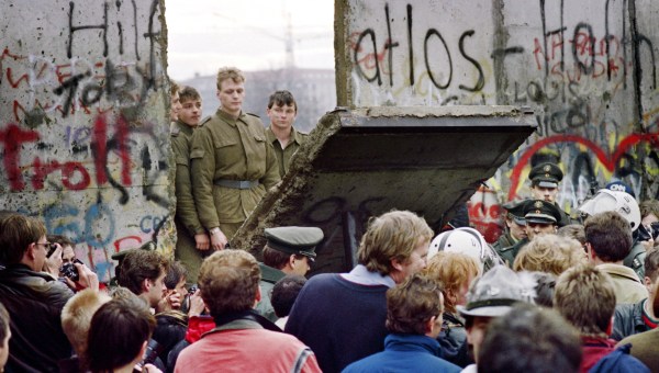 CHUTE-DU-MUR-BERLIN-AFP